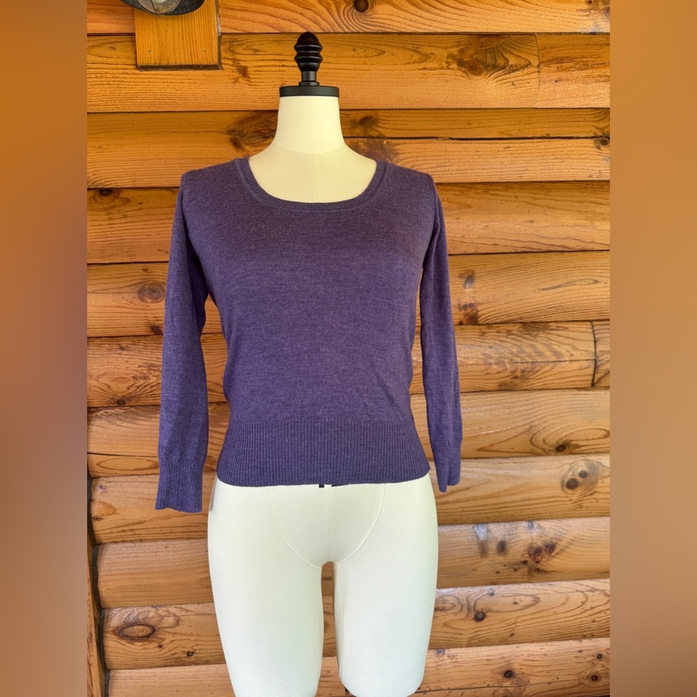 Light Purple Italian 100% merino wool Sweater